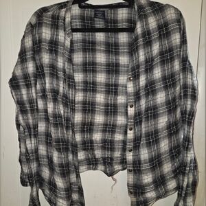 Womens Black and White Plaid Shirt